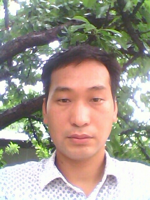 蓝天与白云的第一张照片--湖北中老年相亲网