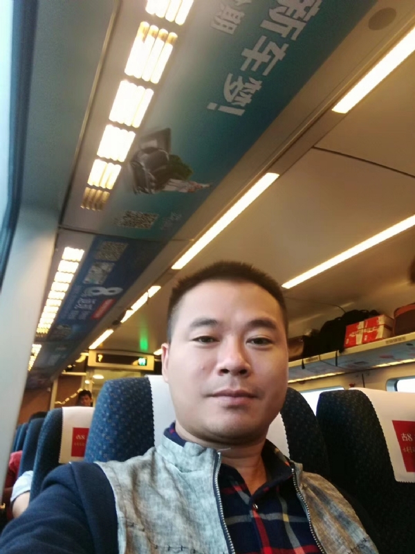 等爱的人的第一张照片--湖北中老年相亲网