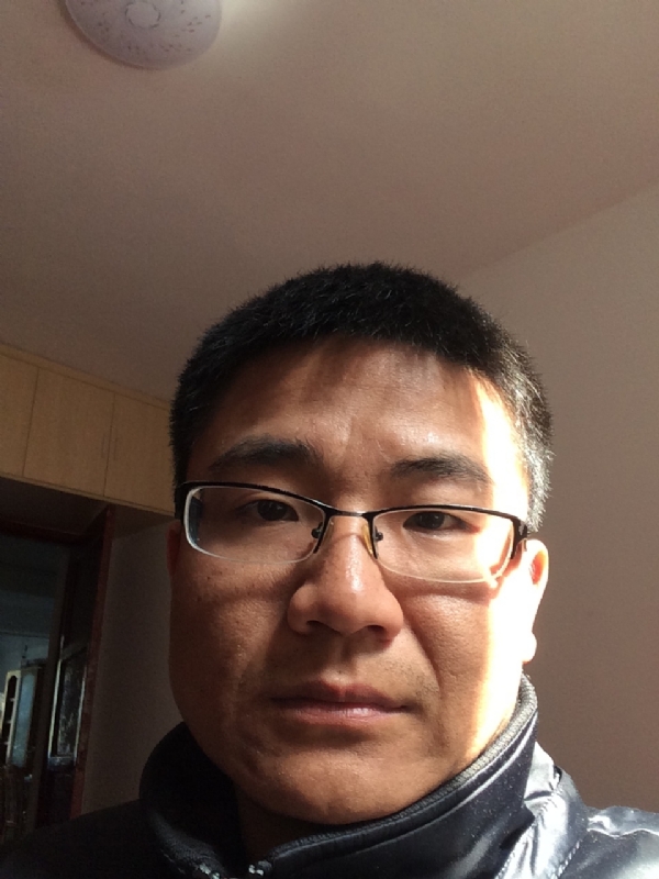 余浩浩的第一张照片--湖北中老年相亲网