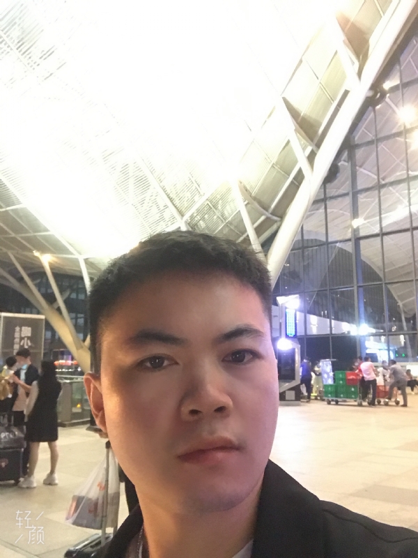 骑马的快乐的第一张照片--湖北中老年相亲网