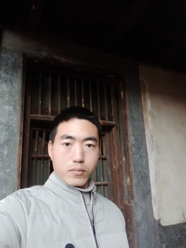 嫁与娶的第一张照片--湖北中老年相亲网