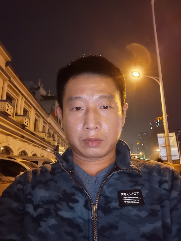 偷偷说的第二张照片--湖北中老年相亲网