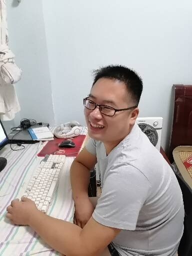 小浣熊的第一张照片--湖北中老年相亲网