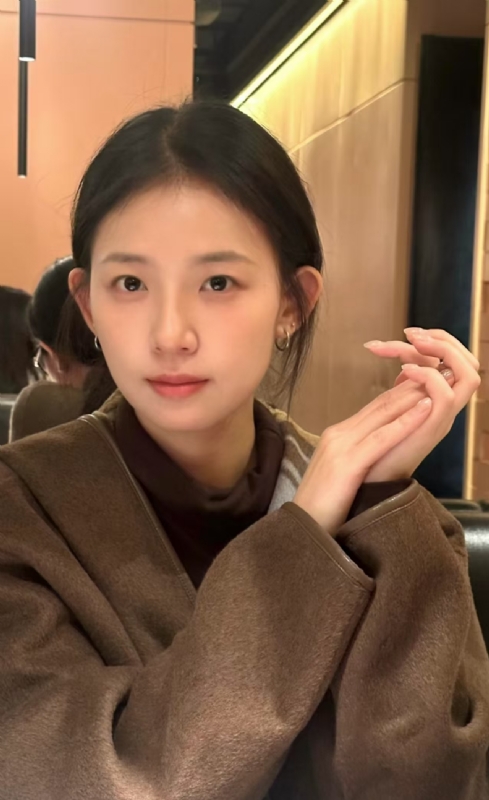 小曼的第一张照片--湖北中老年相亲网